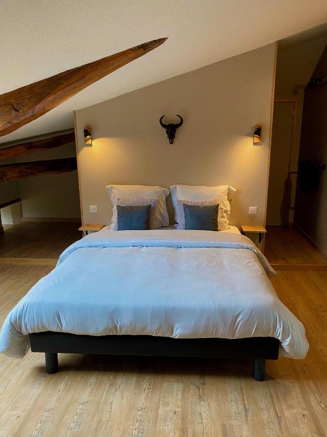 Le Petit Bleu Chambre D'Hotes Bourg-de-Visa Экстерьер фото