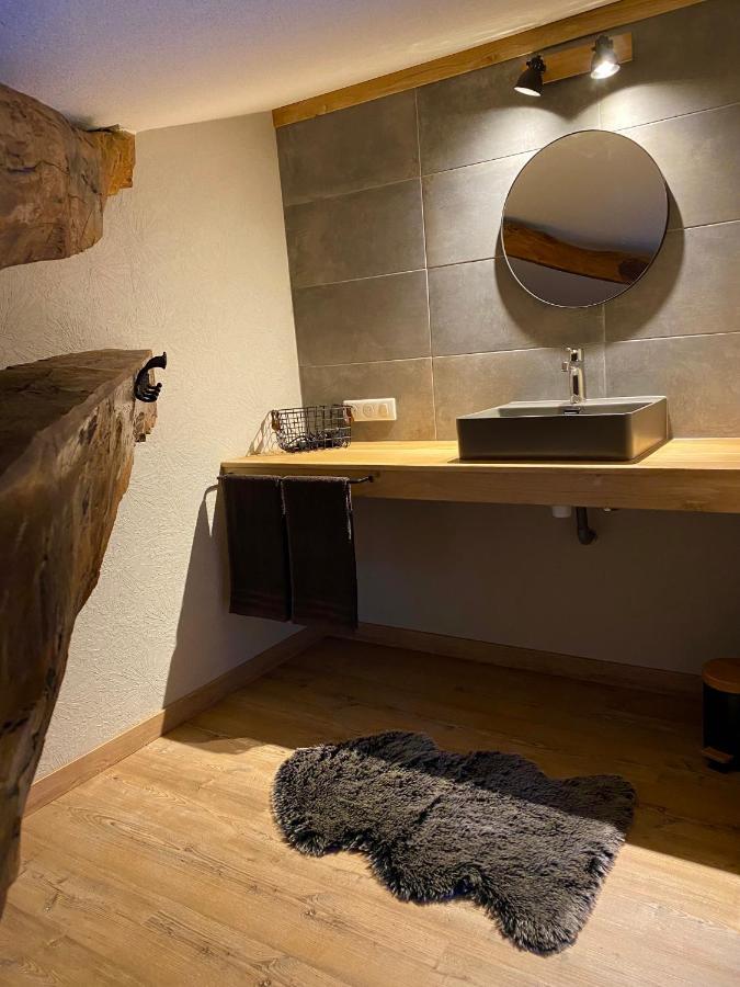 Le Petit Bleu Chambre D'Hotes Bourg-de-Visa Экстерьер фото